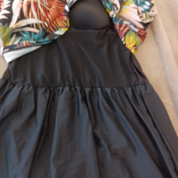 Miracle Suit Size 20 Romper - Picture 5 of 5